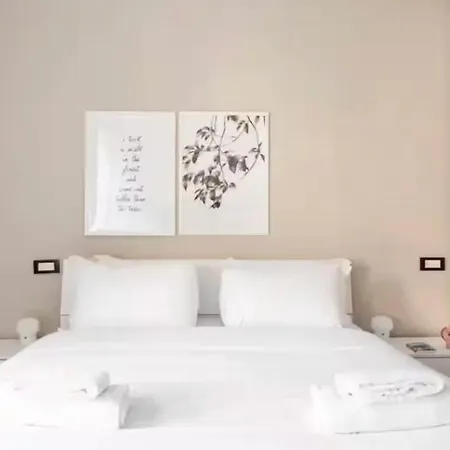 Station Spacious 2br Flat Apartment Milan