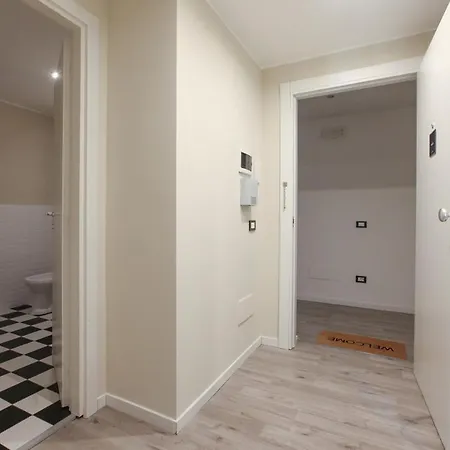 아파트 Station Spacious 2br Flat *