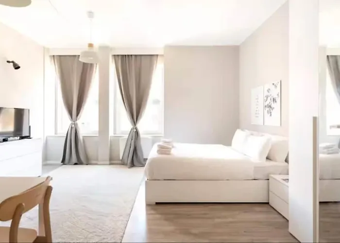 Appartamento Station Spacious 2br Flat Milano