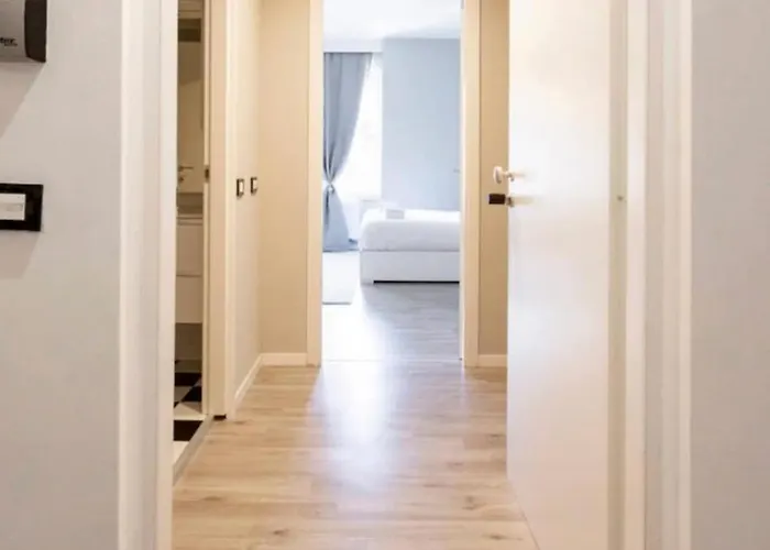 Appartamento Station Spacious 2br Flat