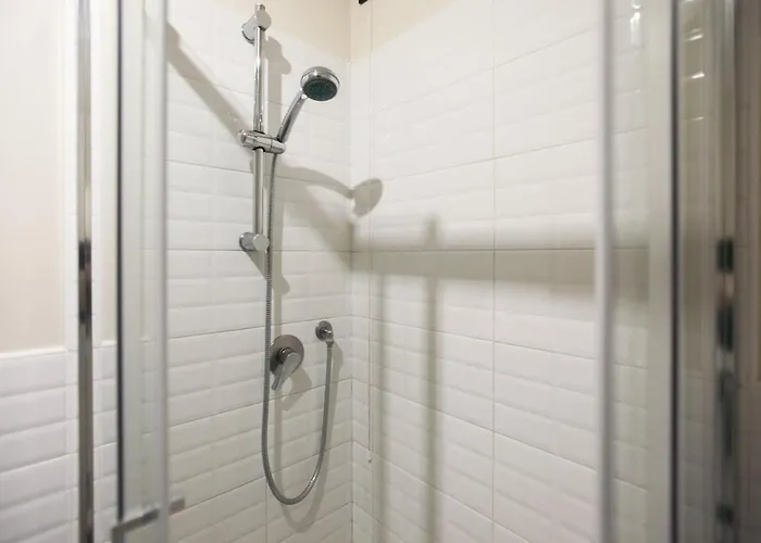 Station Spacious 2br Flat Appartamento