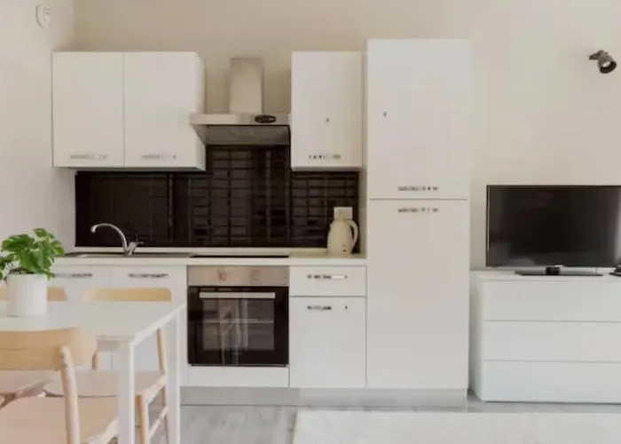 Appartamento Station Spacious 2br Flat *
